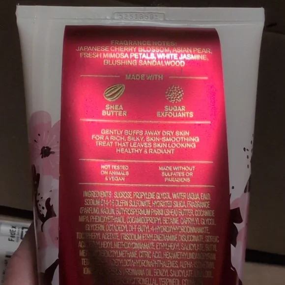 Bath & Body Works Japanese Cherry Blossom Creamy Body Scrub NWT NEW WITH TAG - Picture 6 of 10